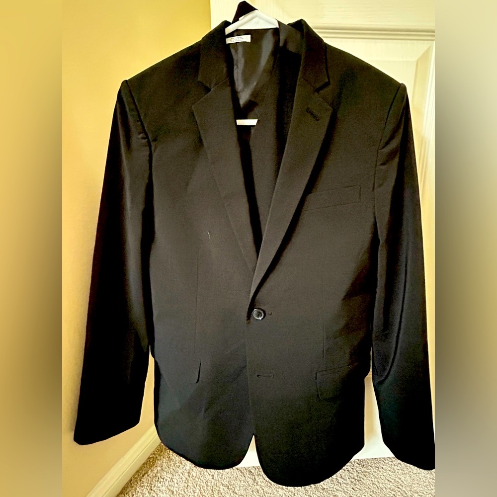 Calvin Klein Elegant Black Suit Youth 16